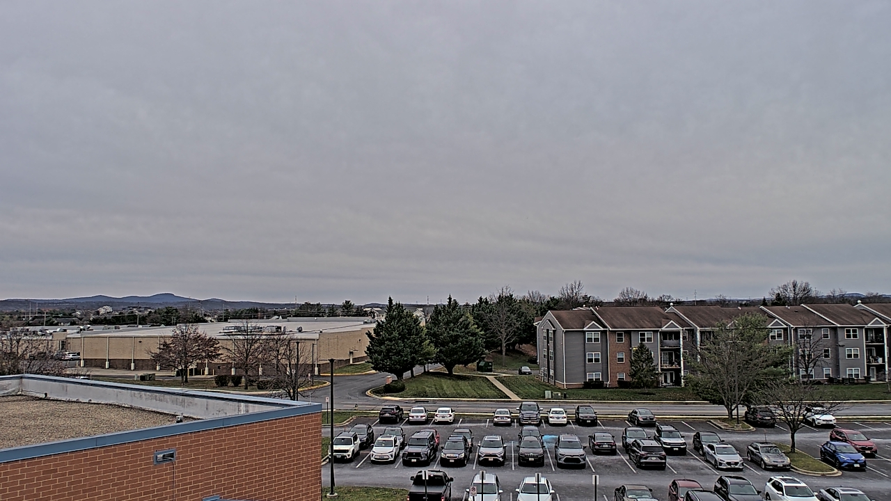 Thumbnail for current weather camera view from Crestwood MS in Ballenger Creek, Maryland