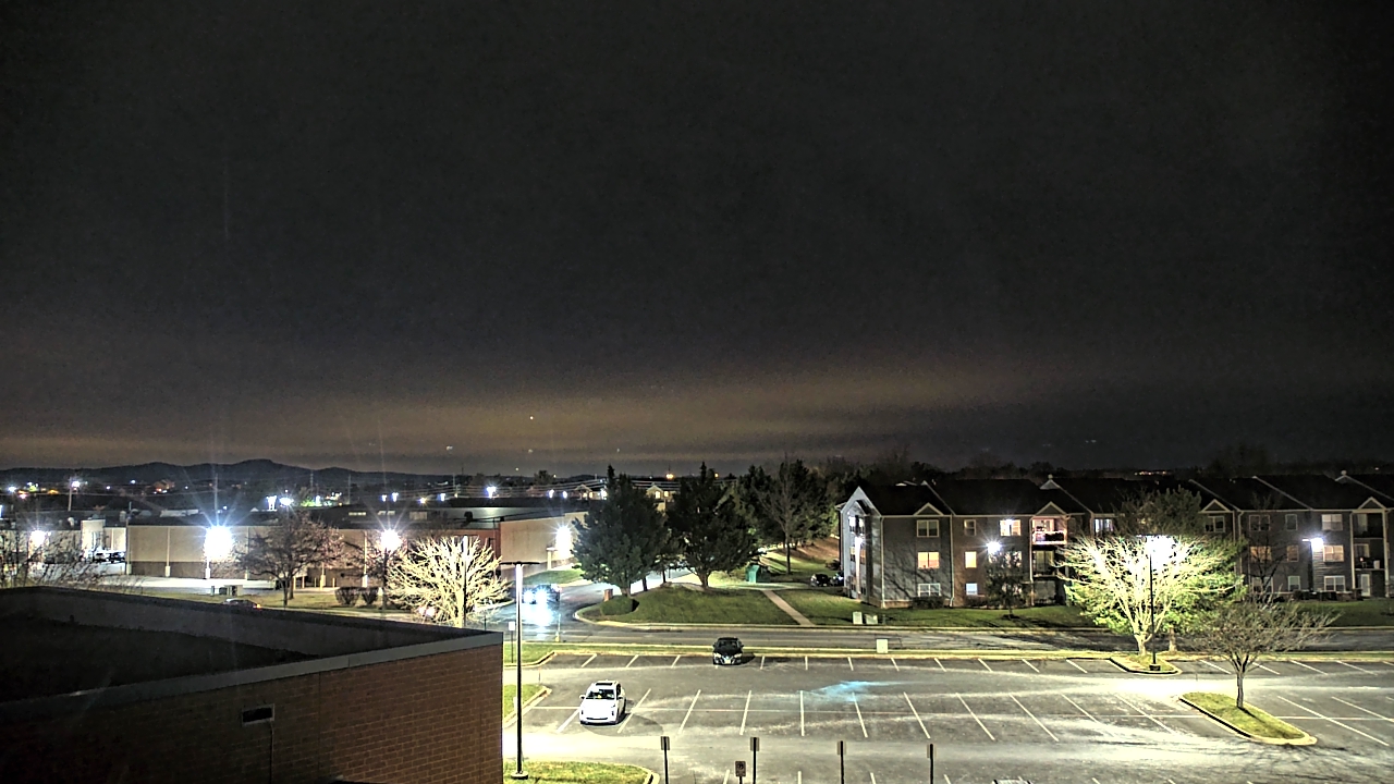 Thumbnail for current weather camera view from Crestwood MS in Ballenger Creek, Maryland