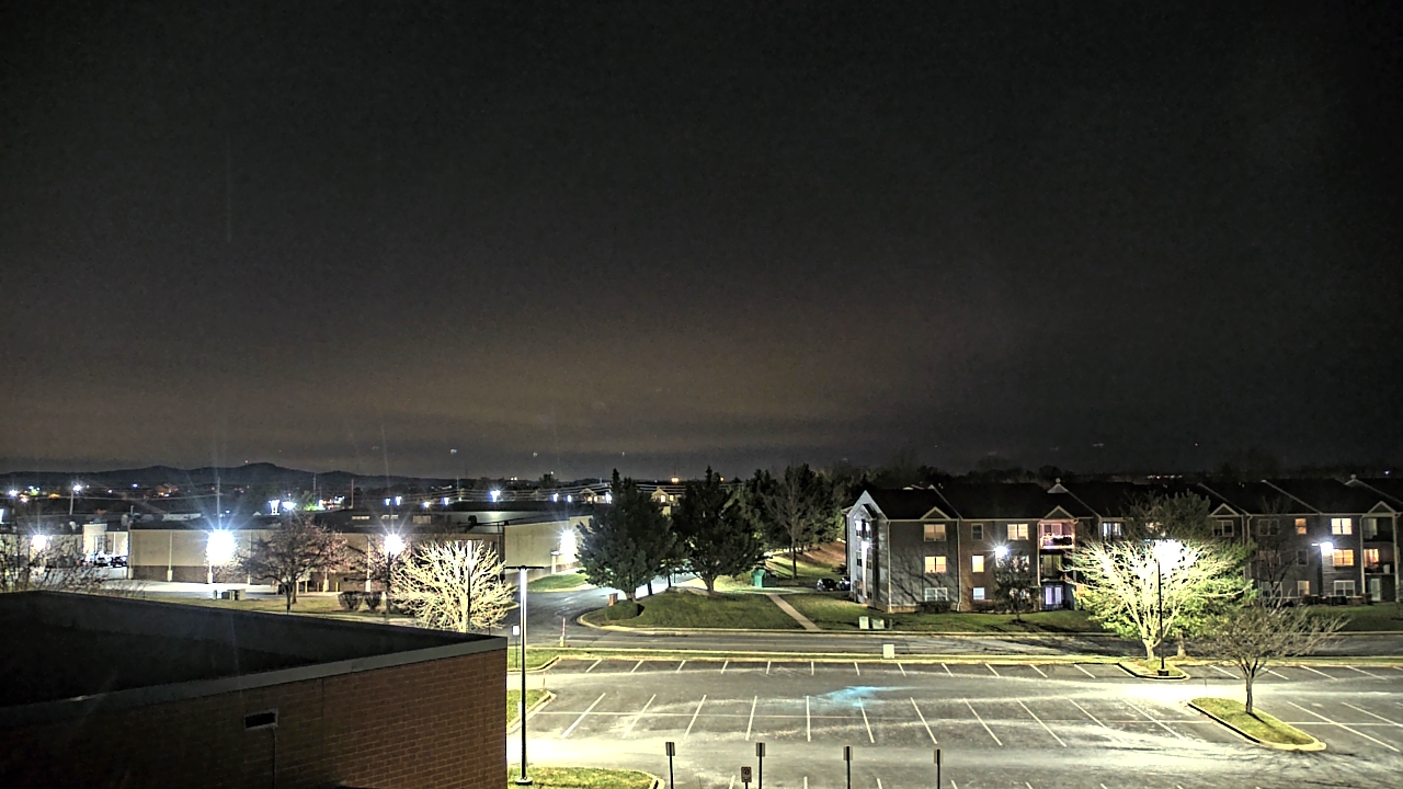 Thumbnail for current weather camera view from Crestwood MS in Ballenger Creek, Maryland