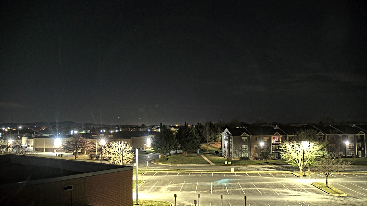 Thumbnail for current weather camera view from Crestwood MS in Ballenger Creek, Maryland