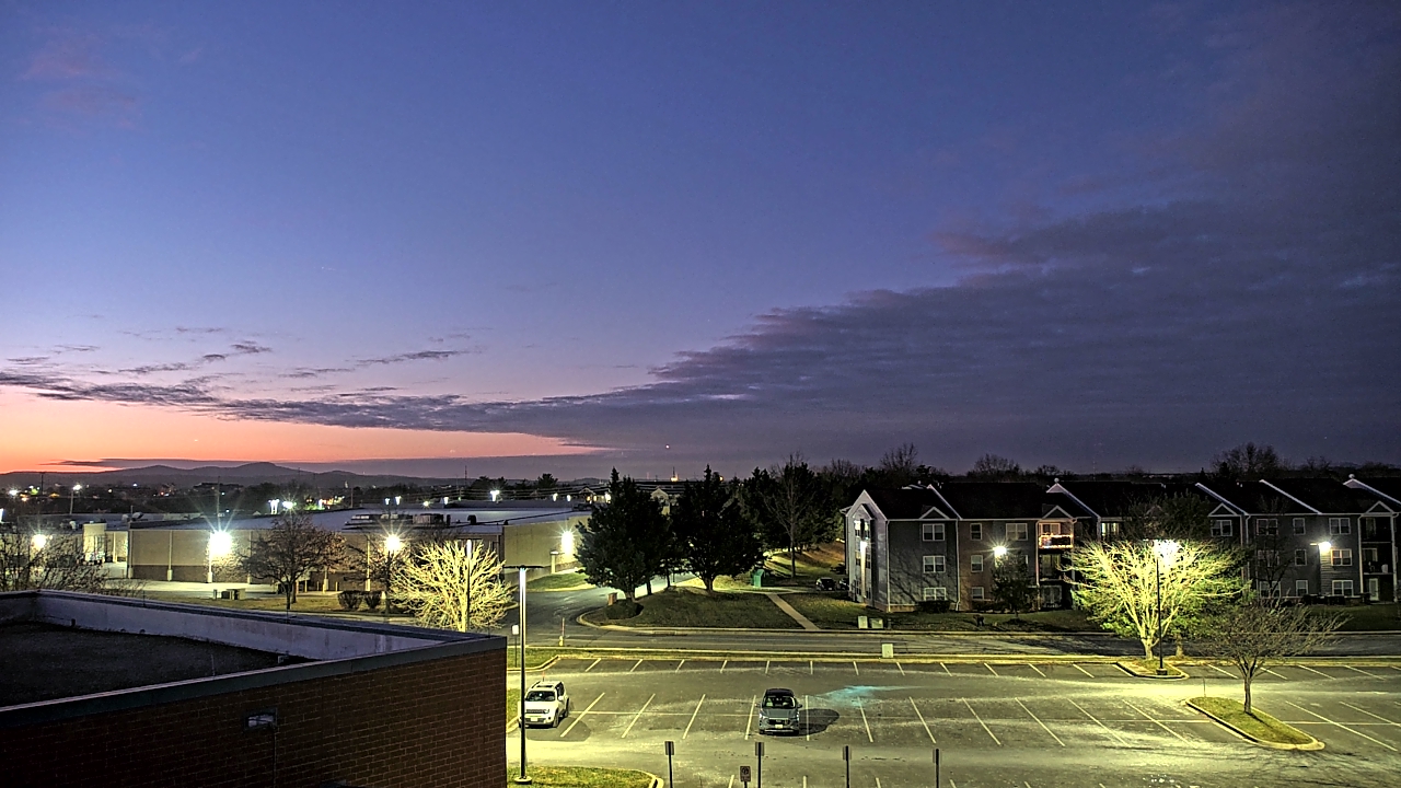 Thumbnail for current weather camera view from Crestwood MS in Ballenger Creek, Maryland