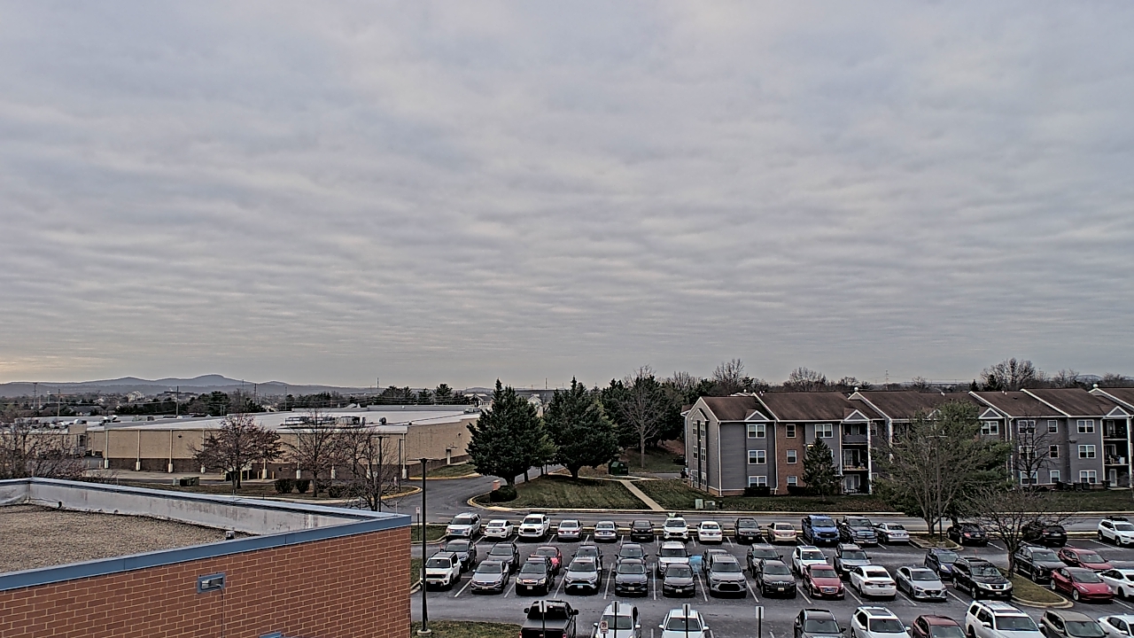 Thumbnail for current weather camera view from Crestwood MS in Ballenger Creek, Maryland