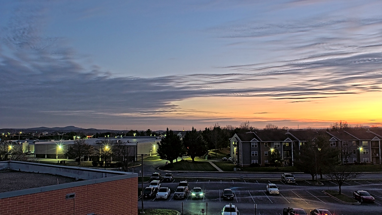 Thumbnail for current weather camera view from Crestwood MS in Ballenger Creek, Maryland