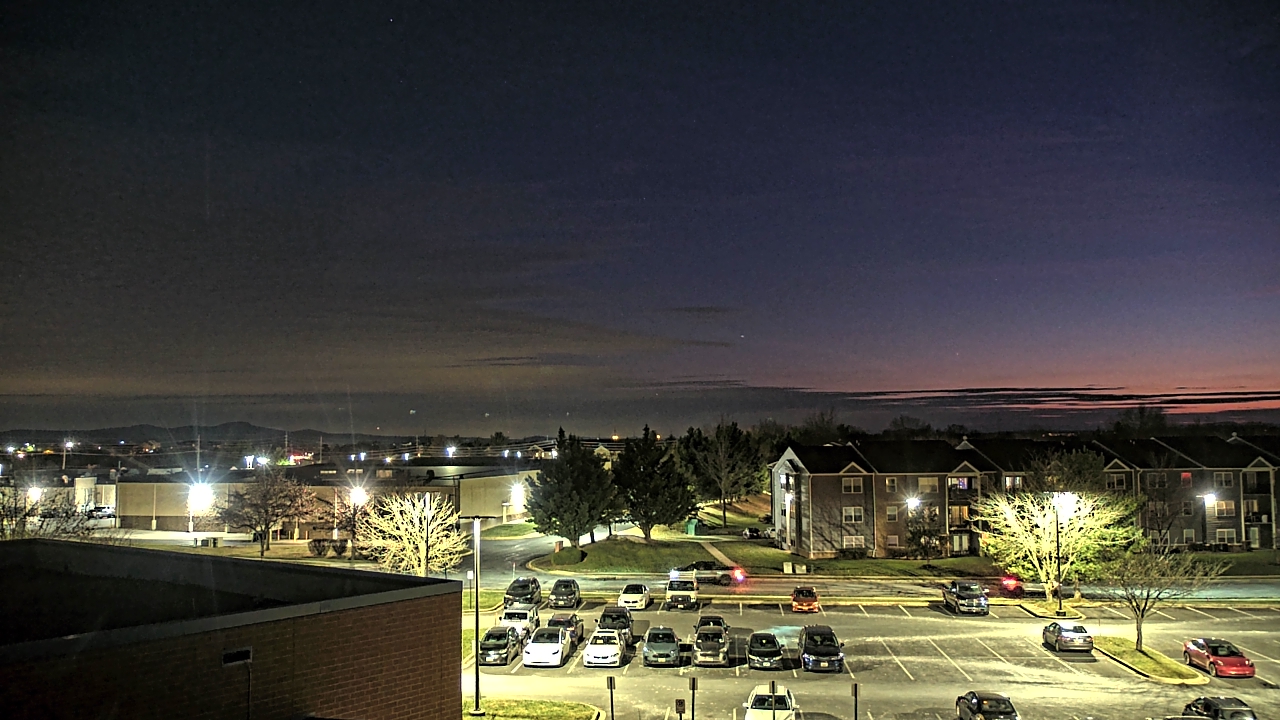 Thumbnail for current weather camera view from Crestwood MS in Ballenger Creek, Maryland