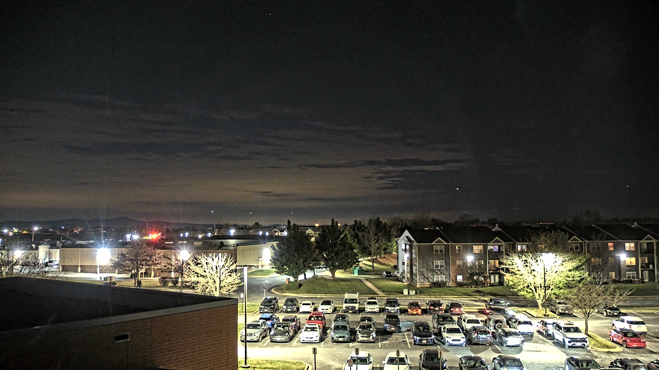 Thumbnail for current weather camera view from Crestwood MS in Ballenger Creek, Maryland