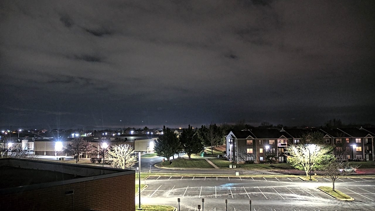 Thumbnail for current weather camera view from Crestwood MS in Ballenger Creek, Maryland