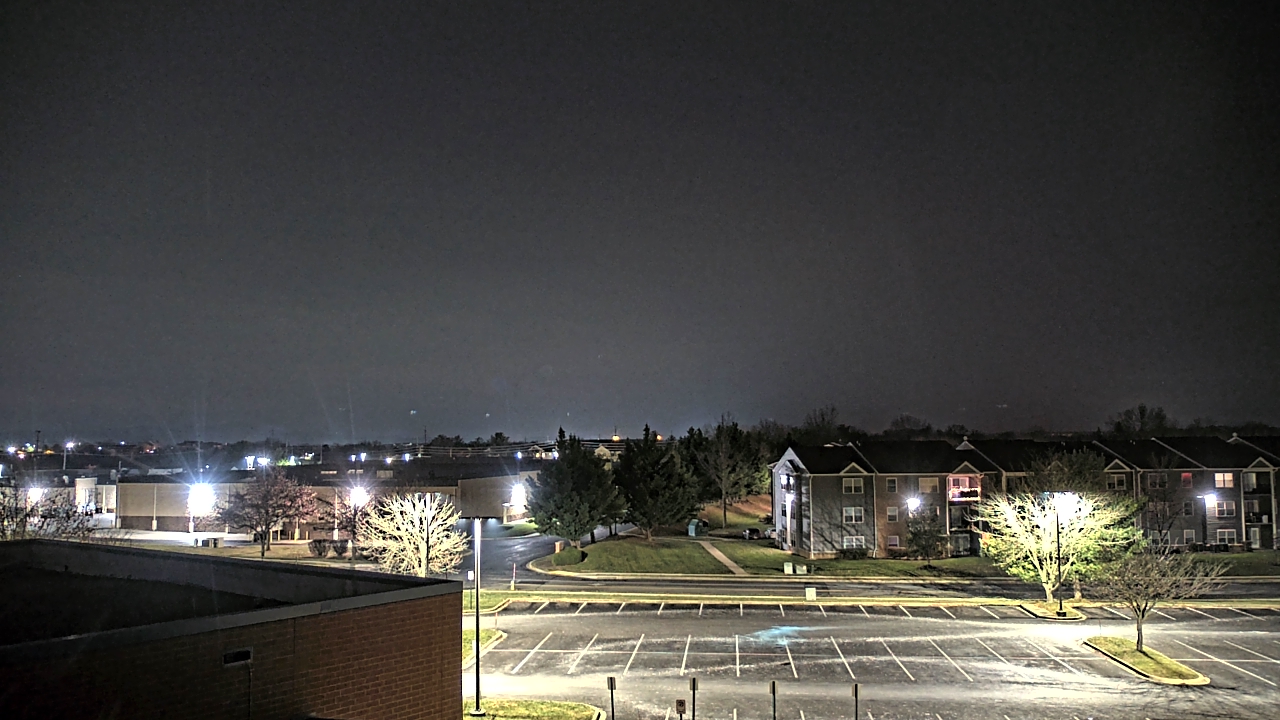 Thumbnail for current weather camera view from Crestwood MS in Ballenger Creek, Maryland