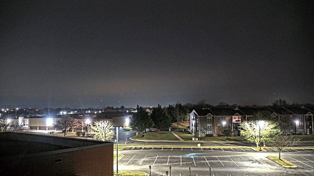 Thumbnail for current weather camera view from Crestwood MS in Ballenger Creek, Maryland