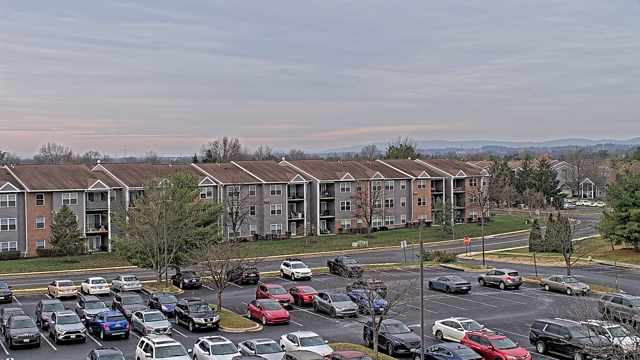 Thumbnail for current weather camera view from Crestwood MS in Ballenger Creek, Maryland