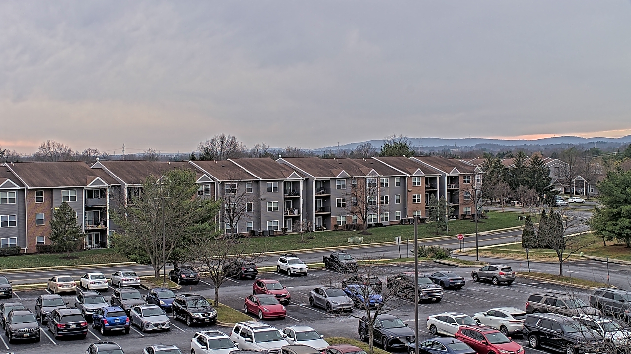 Thumbnail for current weather camera view from Crestwood MS in Ballenger Creek, Maryland