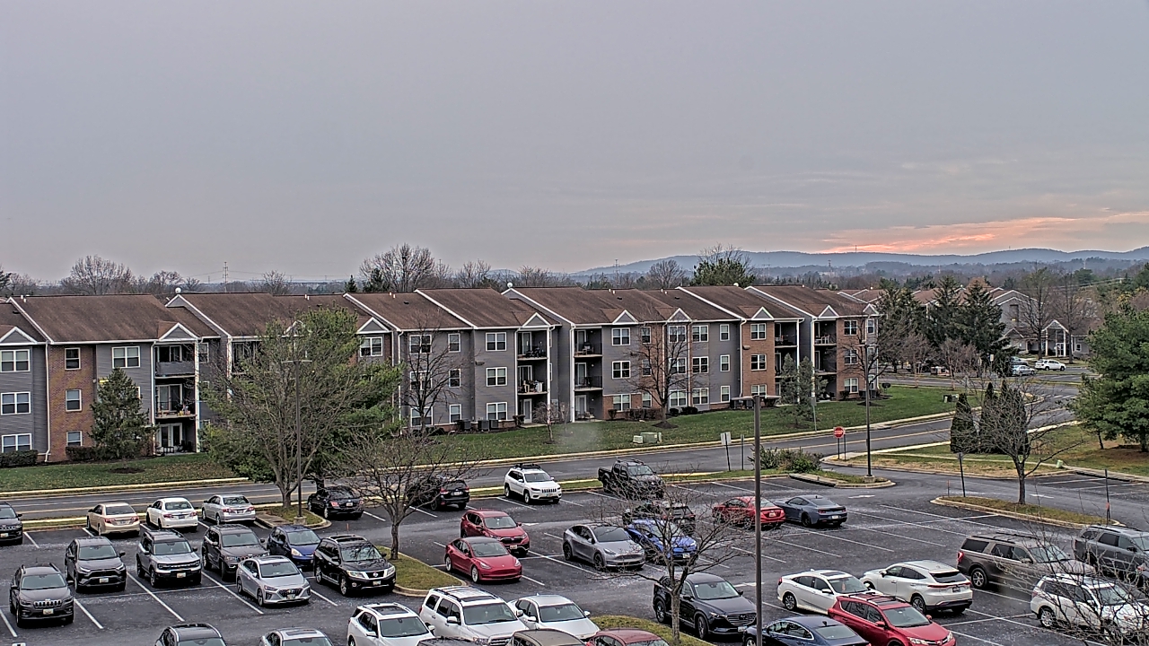 Thumbnail for current weather camera view from Crestwood MS in Ballenger Creek, Maryland