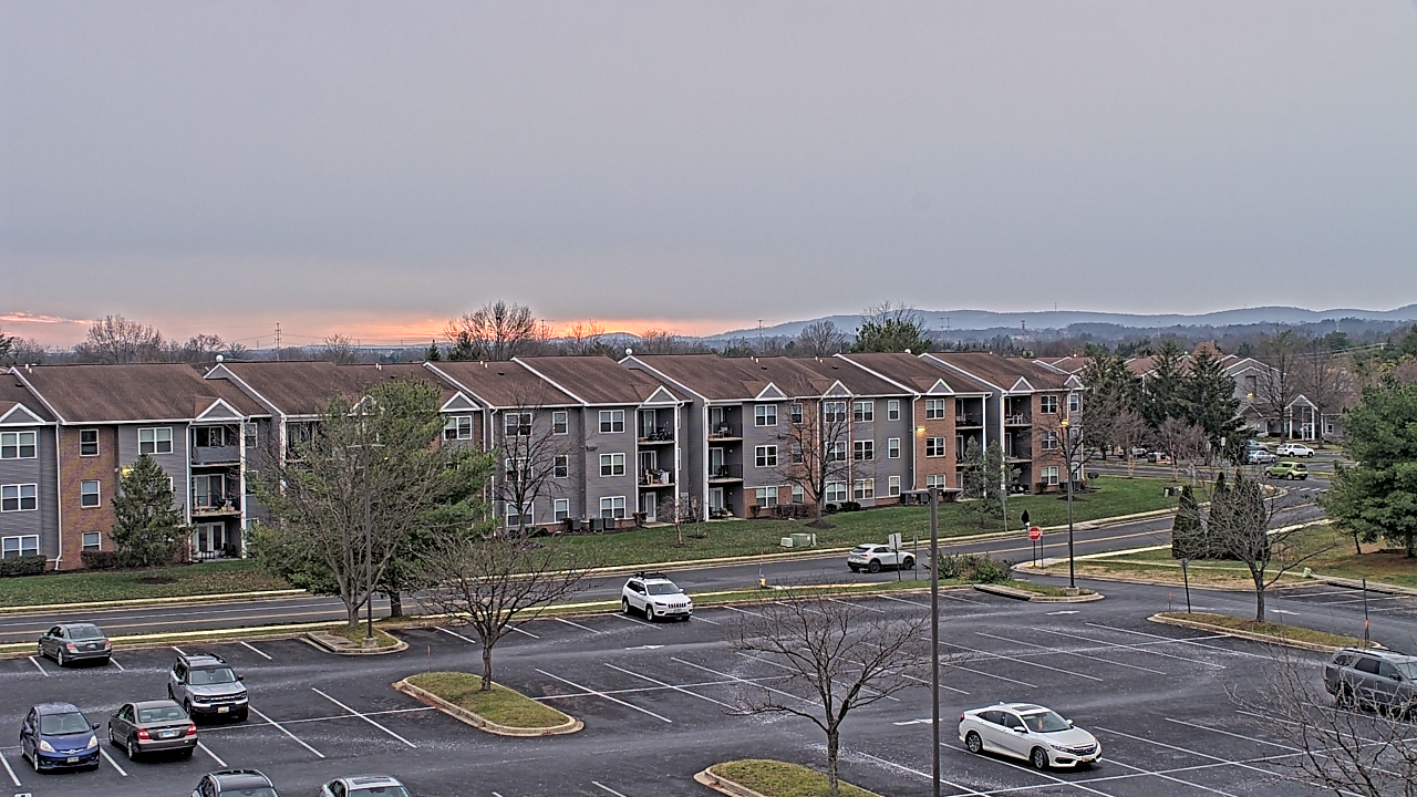 Thumbnail for current weather camera view from Crestwood MS in Ballenger Creek, Maryland