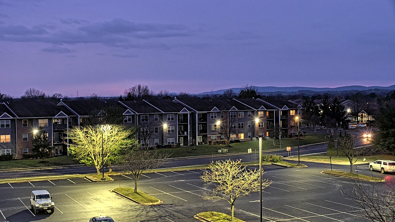 Thumbnail for current weather camera view from Crestwood MS in Ballenger Creek, Maryland