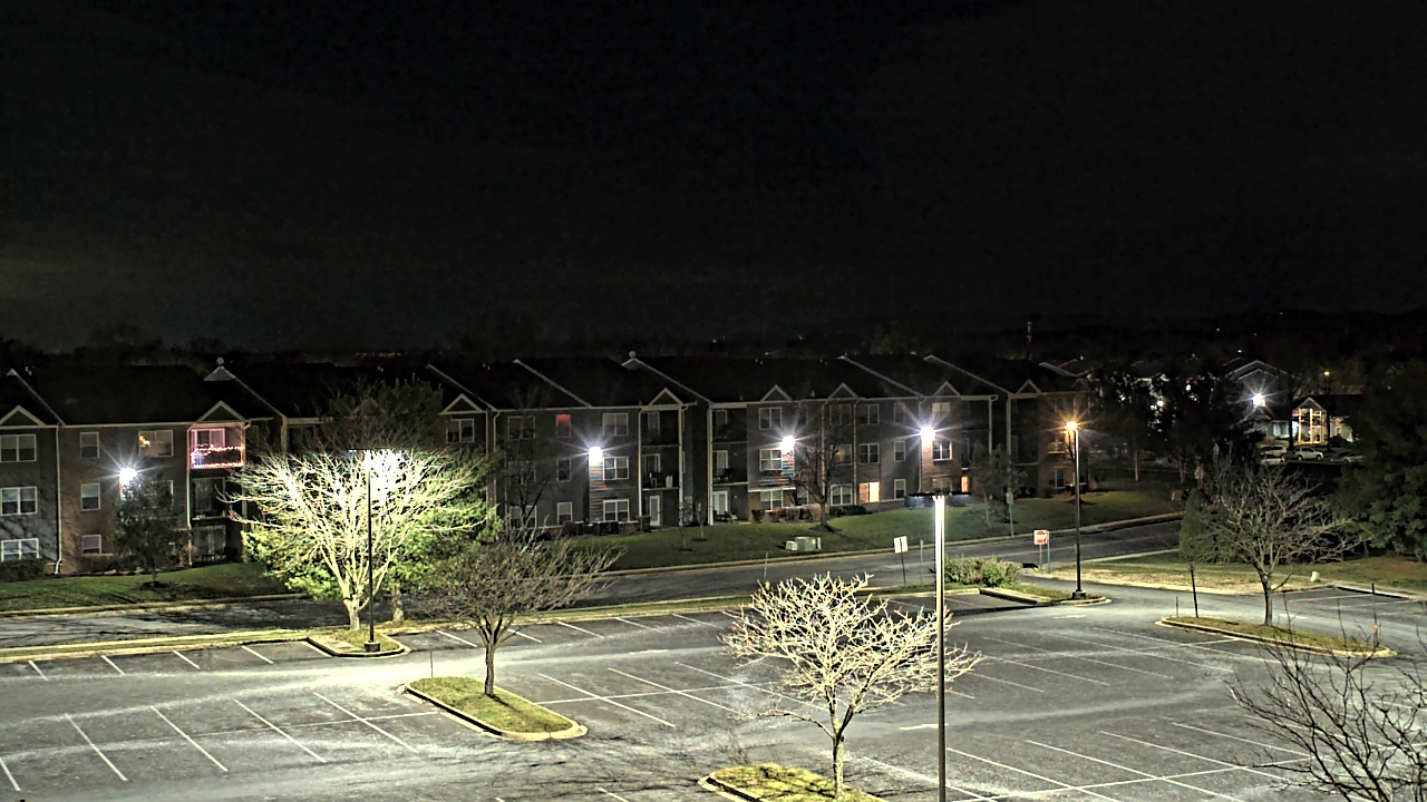 Thumbnail for current weather camera view from Crestwood MS in Ballenger Creek, Maryland