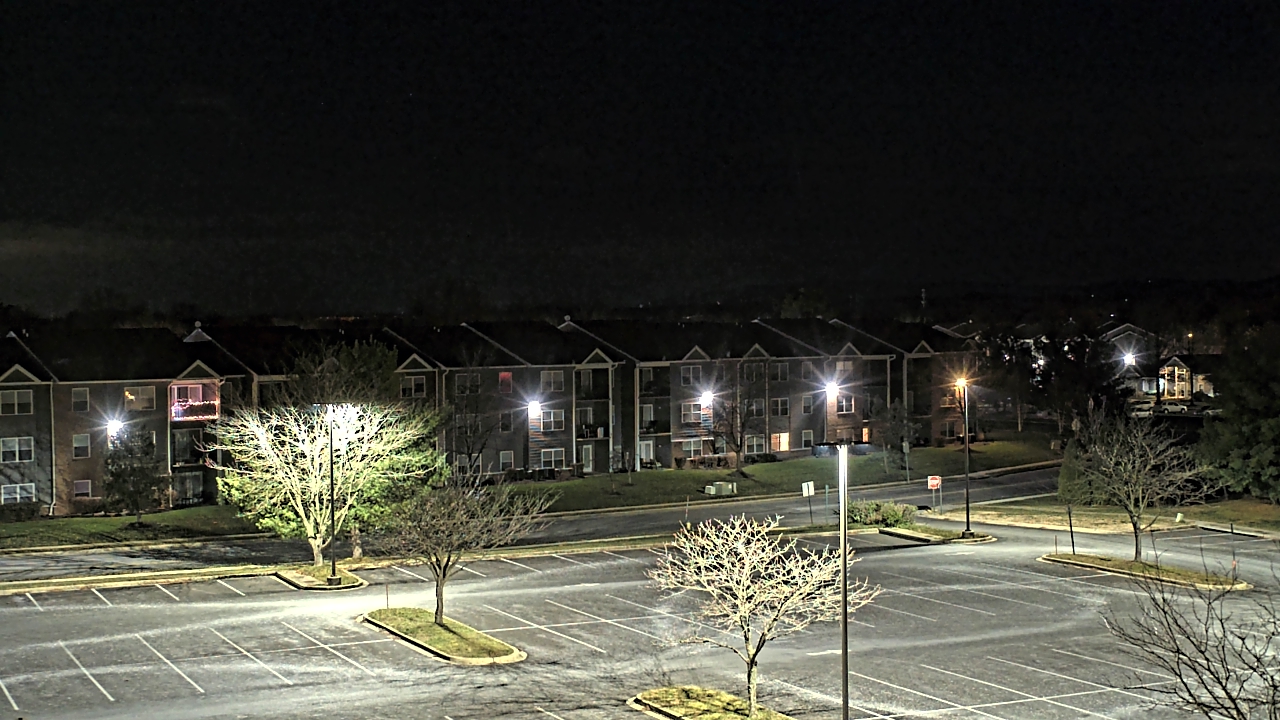 Thumbnail for current weather camera view from Crestwood MS in Ballenger Creek, Maryland