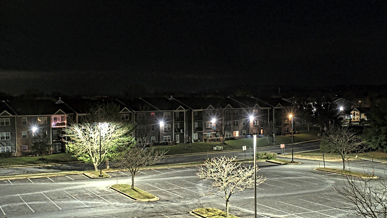 Thumbnail for current weather camera view from Crestwood MS in Ballenger Creek, Maryland