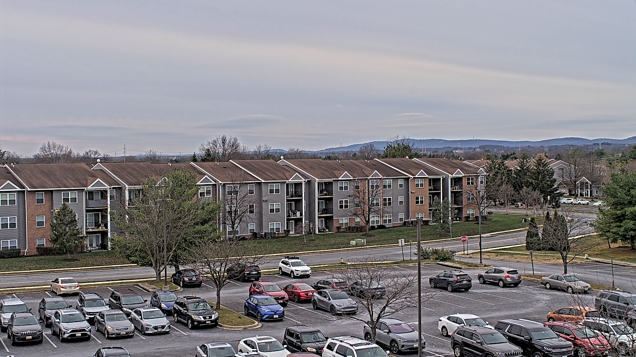 Thumbnail for current weather camera view from Crestwood MS in Ballenger Creek, Maryland