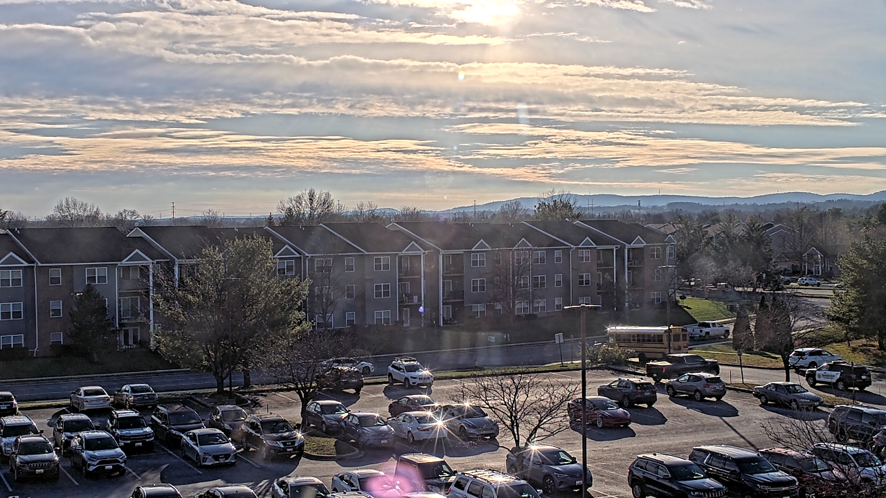 Thumbnail for current weather camera view from Crestwood MS in Ballenger Creek, Maryland