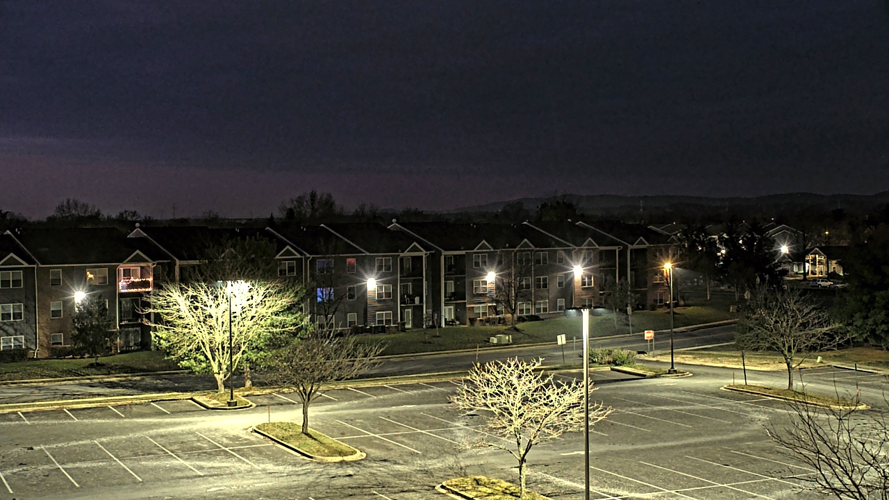 Thumbnail for current weather camera view from Crestwood MS in Ballenger Creek, Maryland