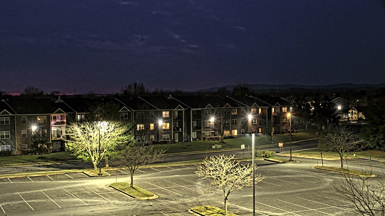 Thumbnail for current weather camera view from Crestwood MS in Ballenger Creek, Maryland