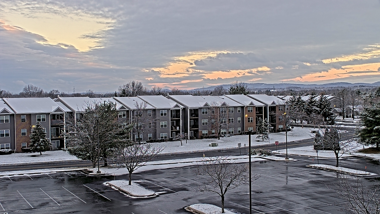 Thumbnail for current weather camera view from Crestwood MS in Ballenger Creek, Maryland