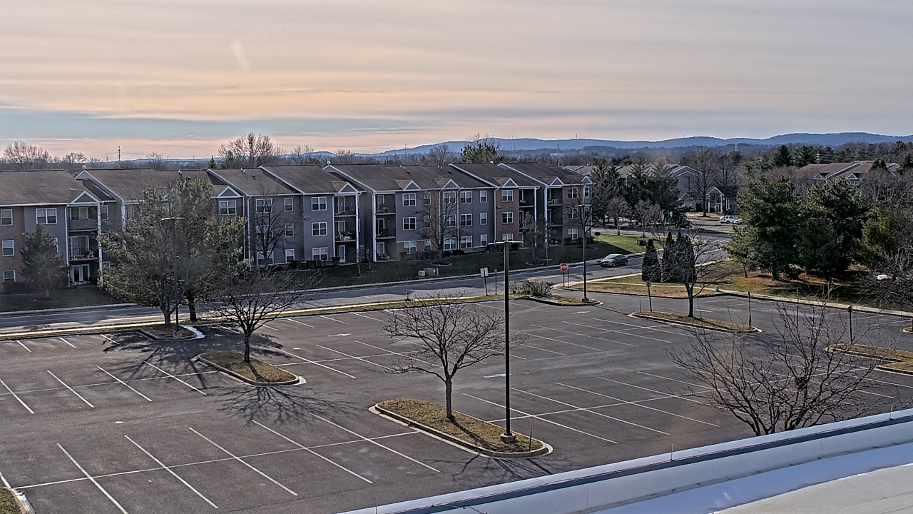 Thumbnail for current weather camera view from Crestwood MS in Ballenger Creek, Maryland