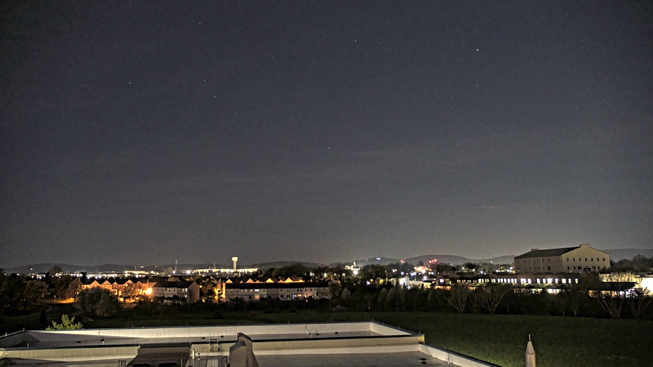 Thumbnail for current weather camera view from Crestwood MS in Ballenger Creek, Maryland