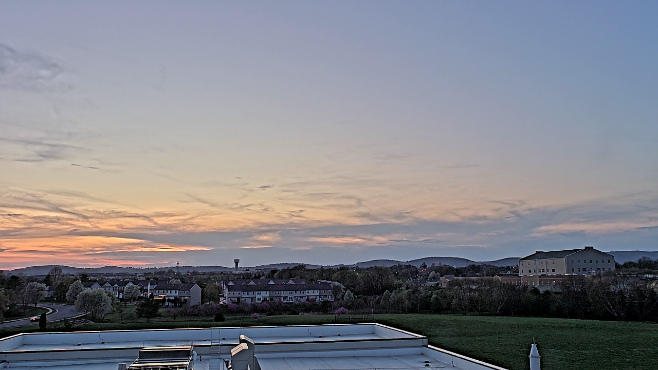 Thumbnail for current weather camera view from Crestwood MS in Ballenger Creek, Maryland