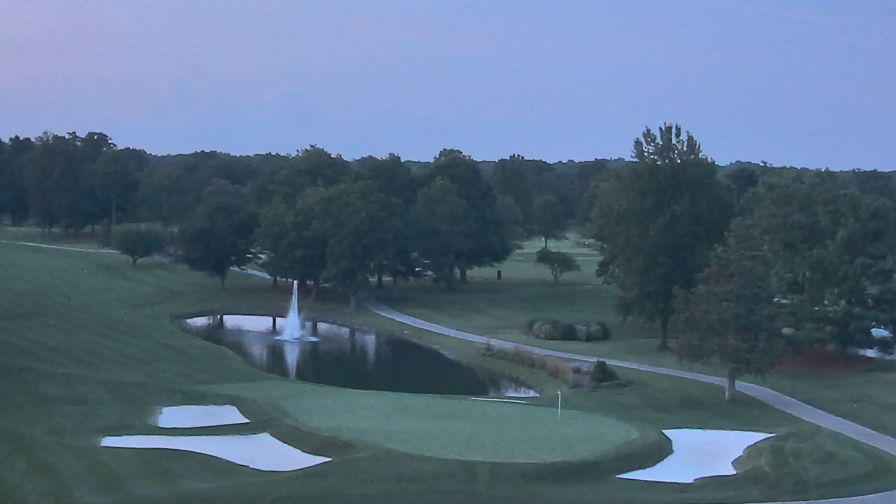 Thumbnail for current weather camera view from International Country Club in Chantilly, Virginia