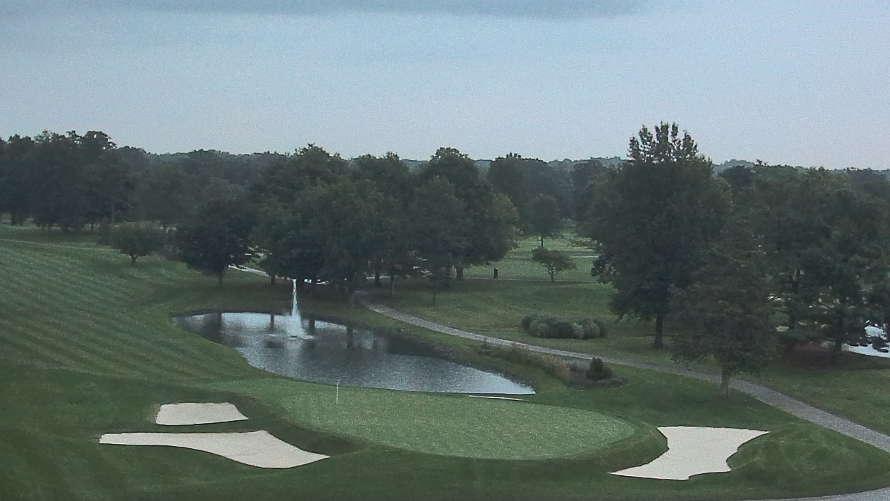 Thumbnail for current weather camera view from International Country Club in Chantilly, Virginia