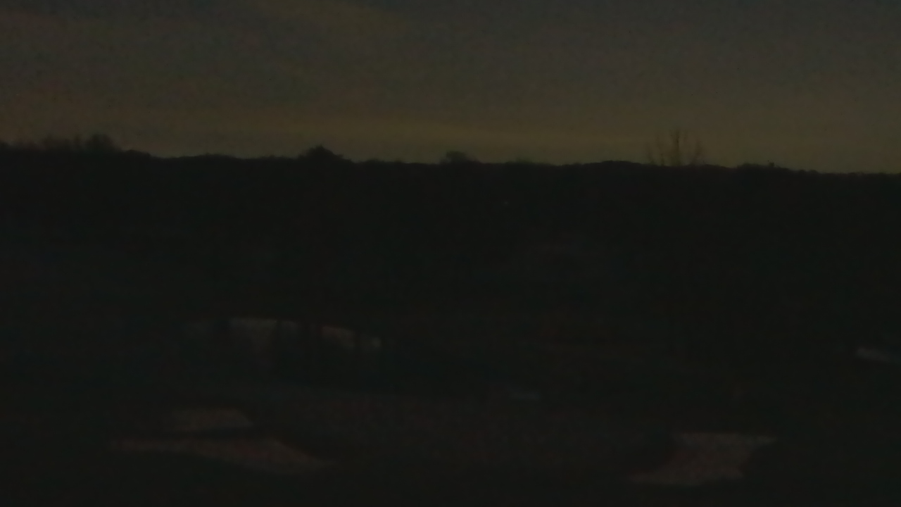 Thumbnail for current weather camera view from International Country Club in Chantilly, Virginia