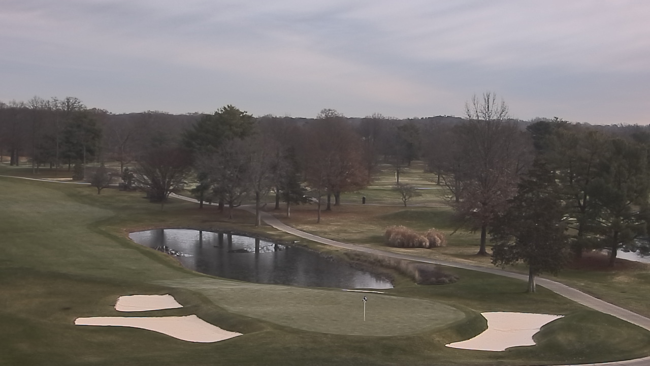 Thumbnail for current weather camera view from International Country Club in Chantilly, Virginia