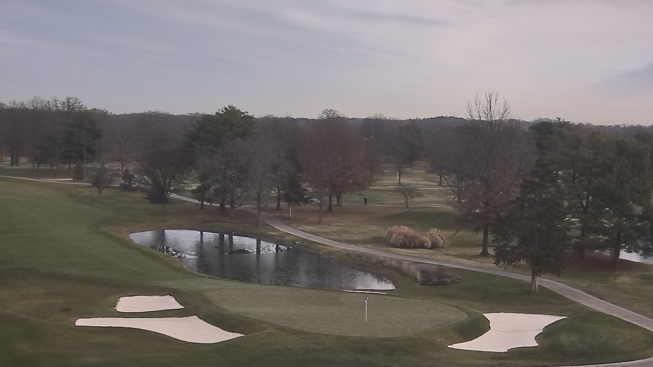 Thumbnail for current weather camera view from International Country Club in Chantilly, Virginia