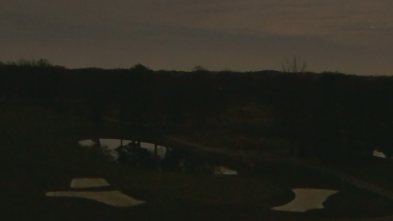 Thumbnail for current weather camera view from International Country Club in Chantilly, Virginia