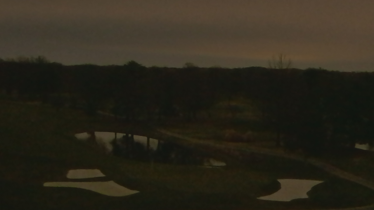 Thumbnail for current weather camera view from International Country Club in Chantilly, Virginia