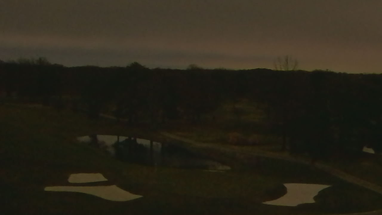 Thumbnail for current weather camera view from International Country Club in Chantilly, Virginia