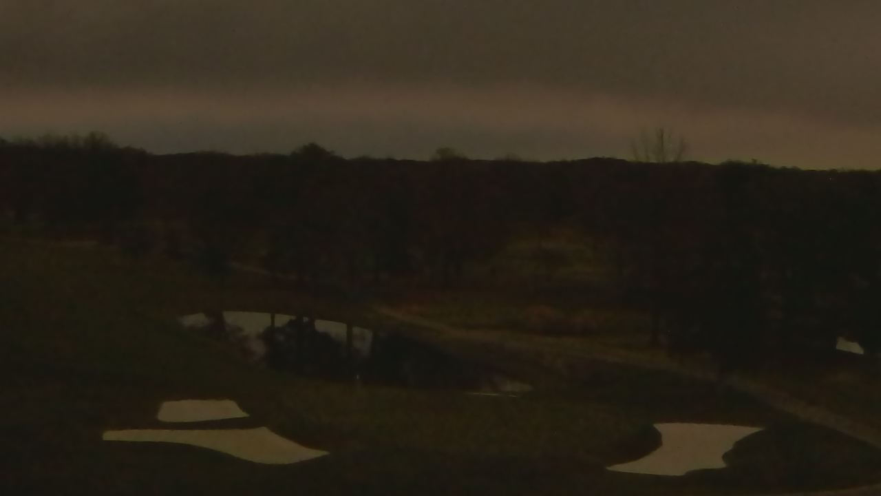 Thumbnail for current weather camera view from International Country Club in Chantilly, Virginia