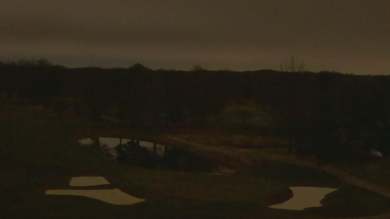Thumbnail for current weather camera view from International Country Club in Chantilly, Virginia
