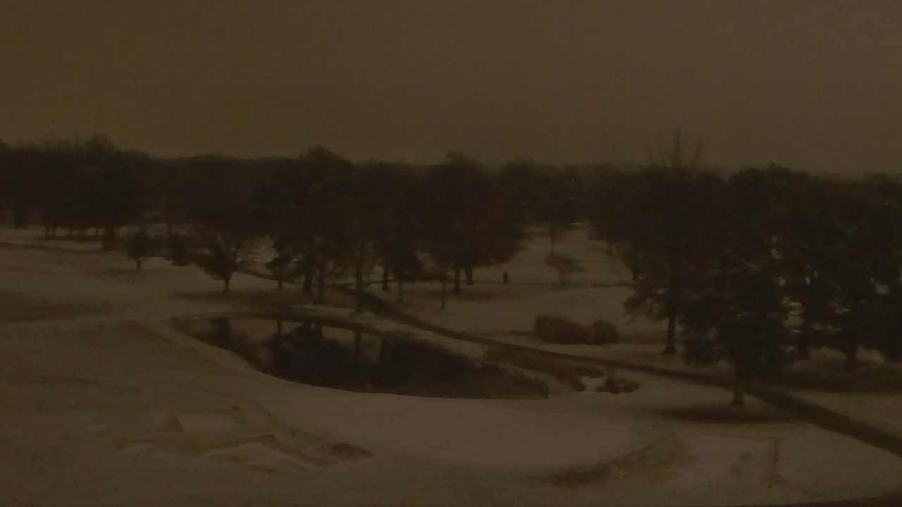 Thumbnail for current weather camera view from International Country Club in Chantilly, Virginia