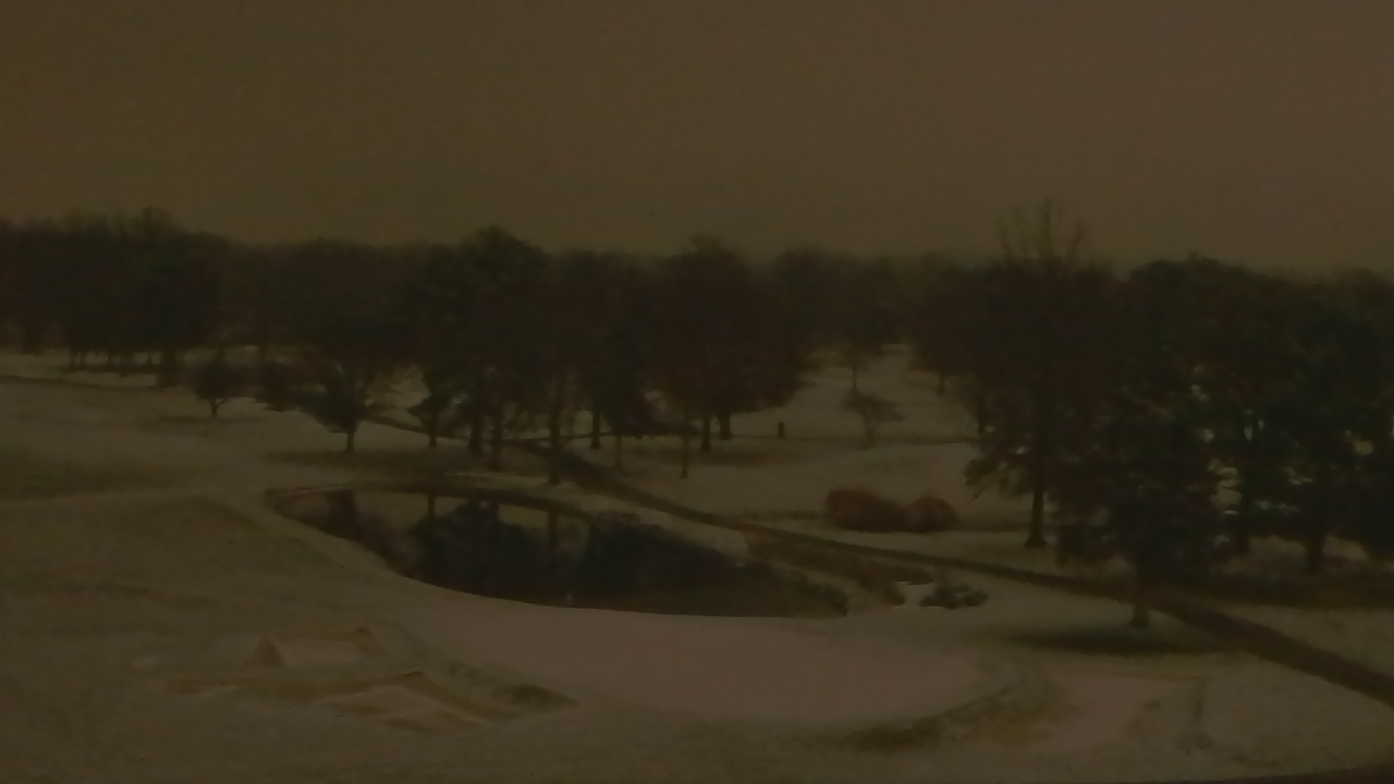 Thumbnail for current weather camera view from International Country Club in Chantilly, Virginia