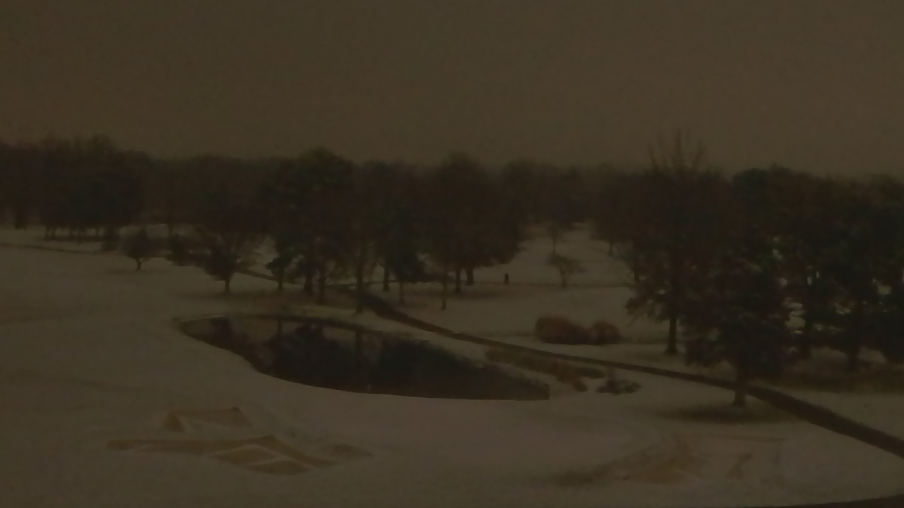 Thumbnail for current weather camera view from International Country Club in Chantilly, Virginia