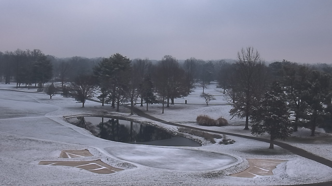 Thumbnail for current weather camera view from International Country Club in Chantilly, Virginia
