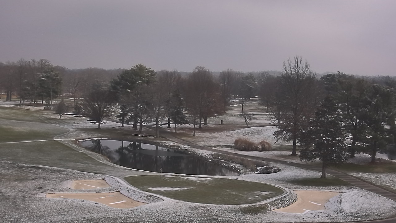 Thumbnail for current weather camera view from International Country Club in Chantilly, Virginia