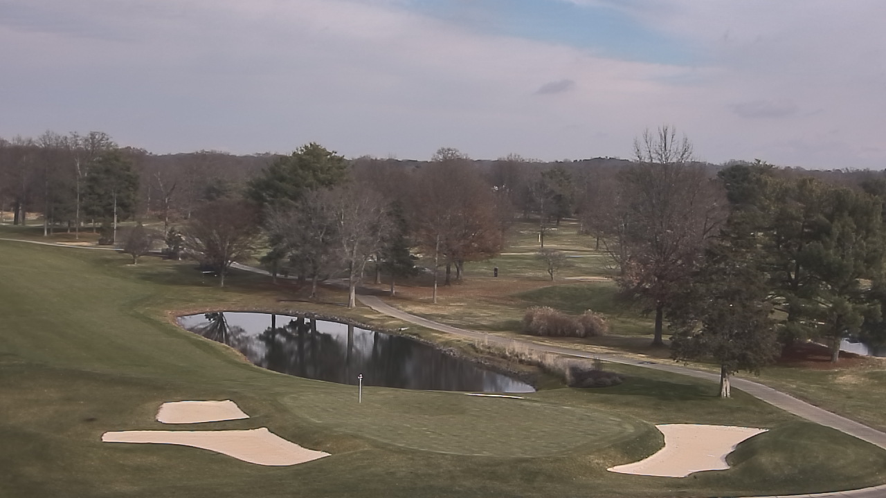 Thumbnail for current weather camera view from International Country Club in Chantilly, Virginia