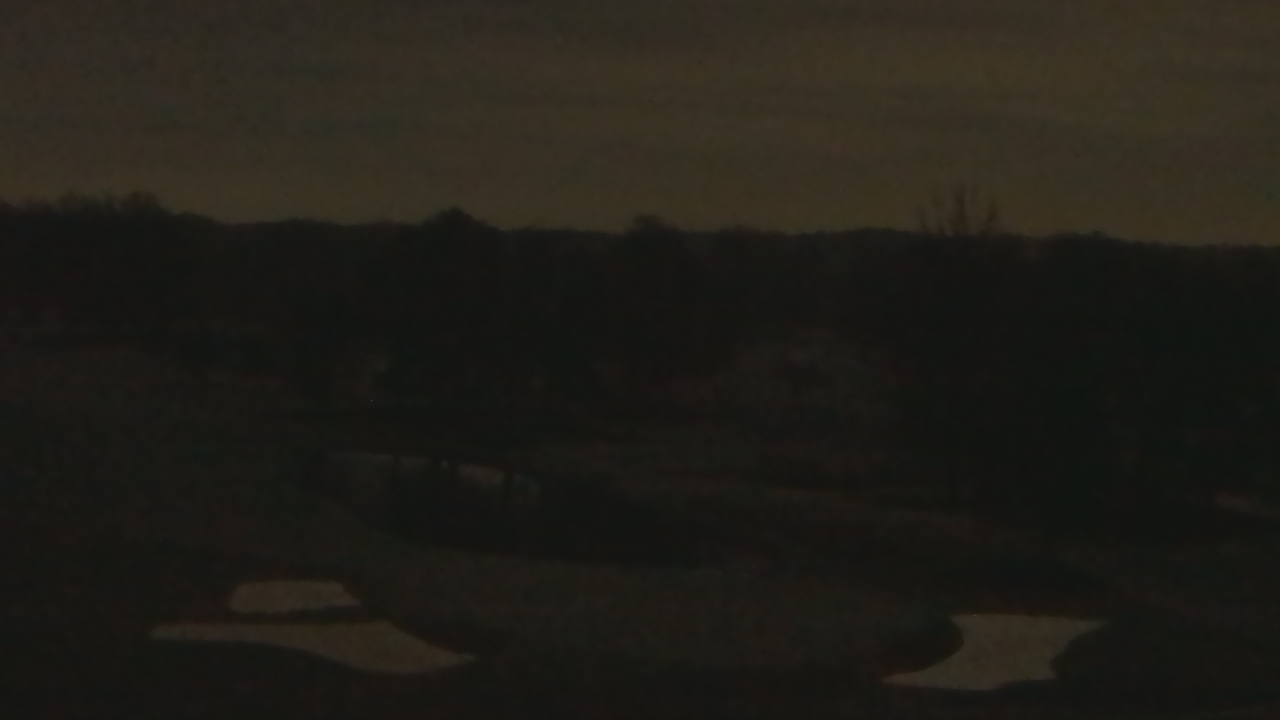 Thumbnail for current weather camera view from International Country Club in Chantilly, Virginia