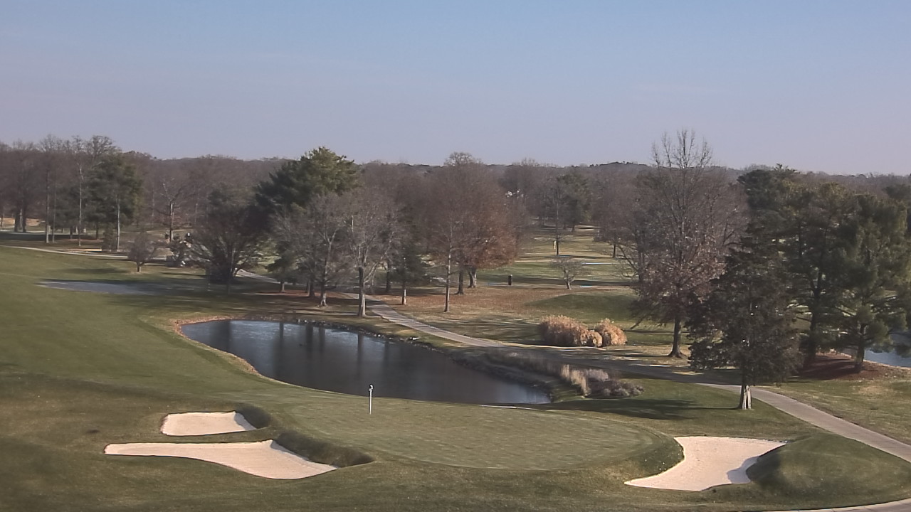 Thumbnail for current weather camera view from International Country Club in Chantilly, Virginia