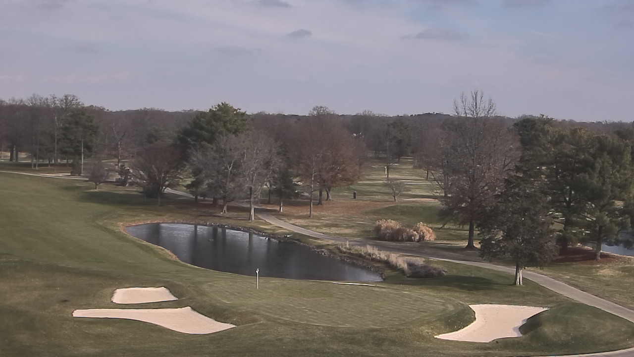 Thumbnail for current weather camera view from International Country Club in Chantilly, Virginia
