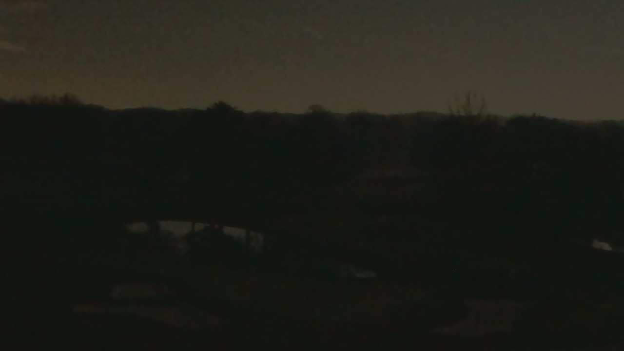 Thumbnail for current weather camera view from International Country Club in Chantilly, Virginia