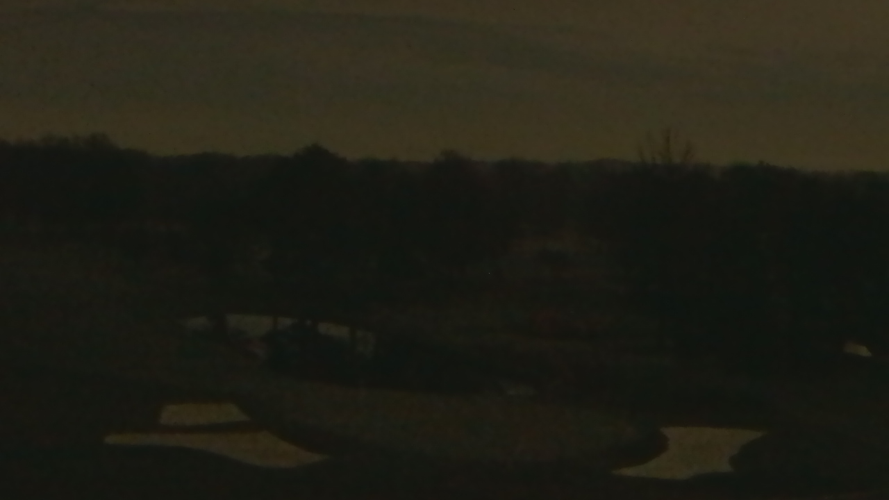 Thumbnail for current weather camera view from International Country Club in Chantilly, Virginia