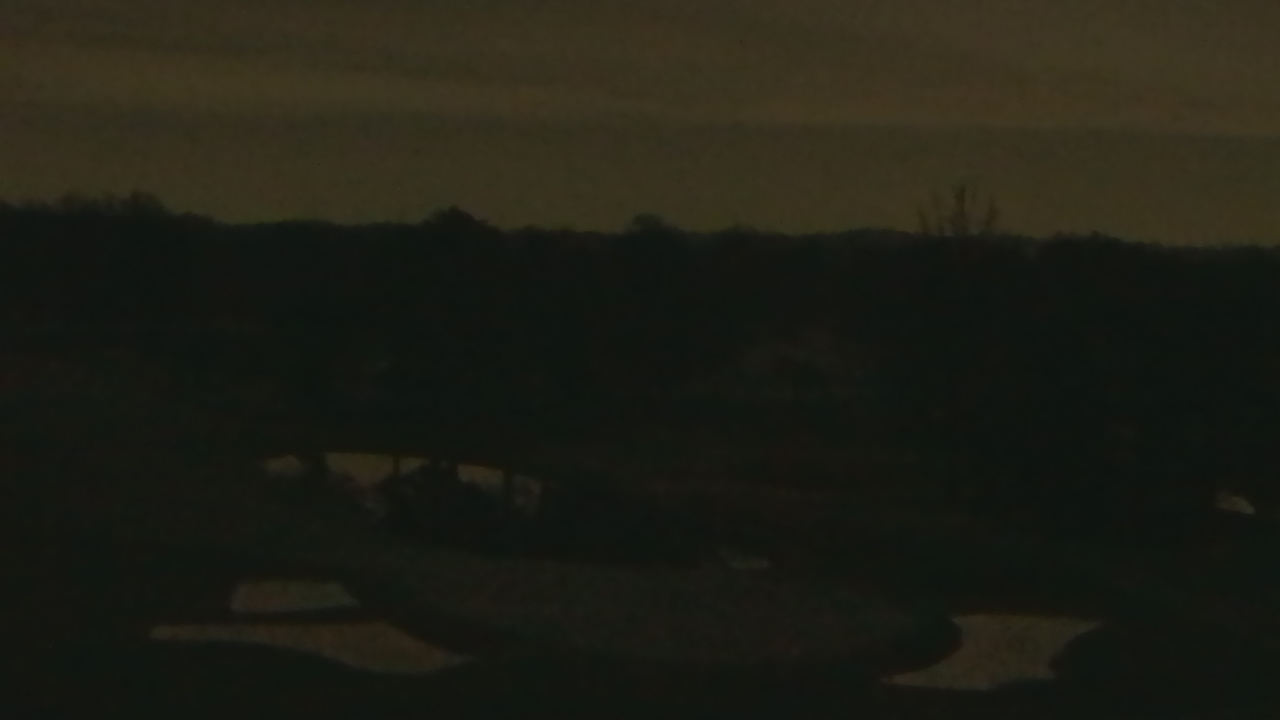 Thumbnail for current weather camera view from International Country Club in Chantilly, Virginia